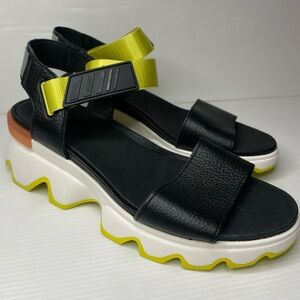 SOREL Women's Kinetic Sandals Black Size 9.5